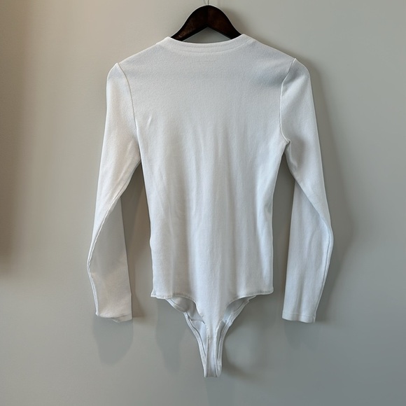 Abercrombie Ribbed White Bodysuit Long Sleeve Basic Capsule Casual Size Large - Picture 2 of 11